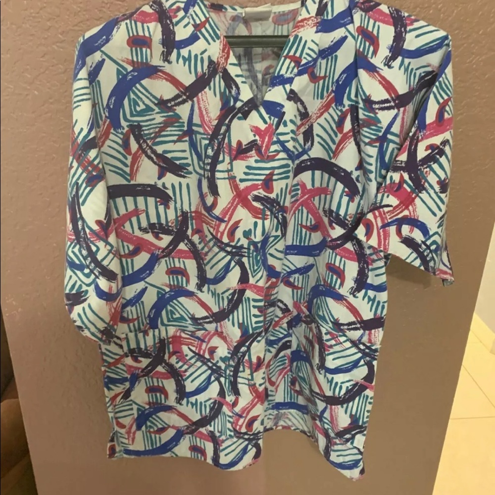 Women's Premier Uniforms Sz S Scrub Top W Pockets